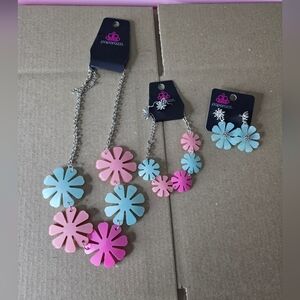 Paparazzi Pastel Flower Necklace, Bracelet & Earrings Set - Pink & Light Blue